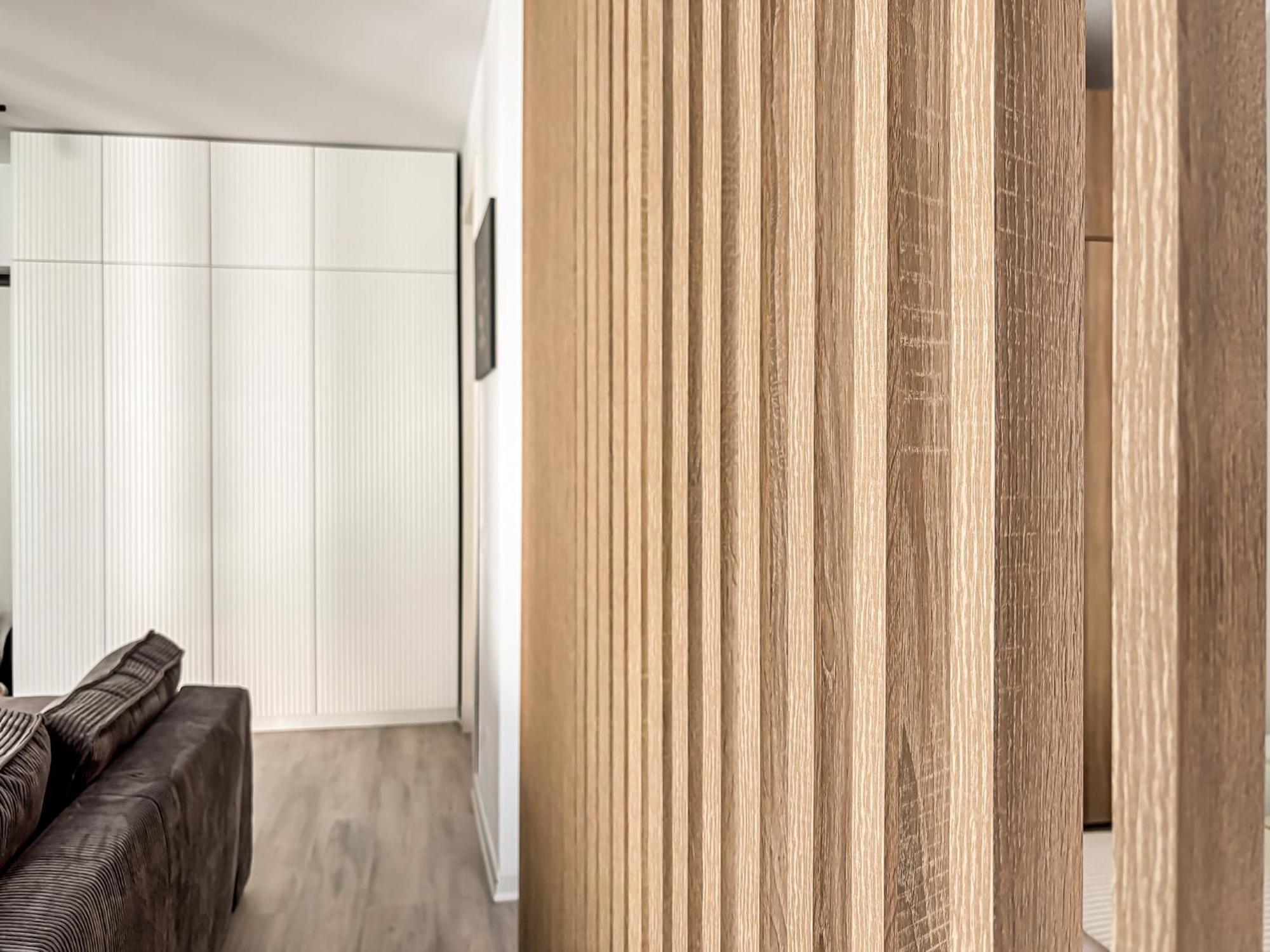 Cloud9 Noir - Modern Design Apartament Bucureşti