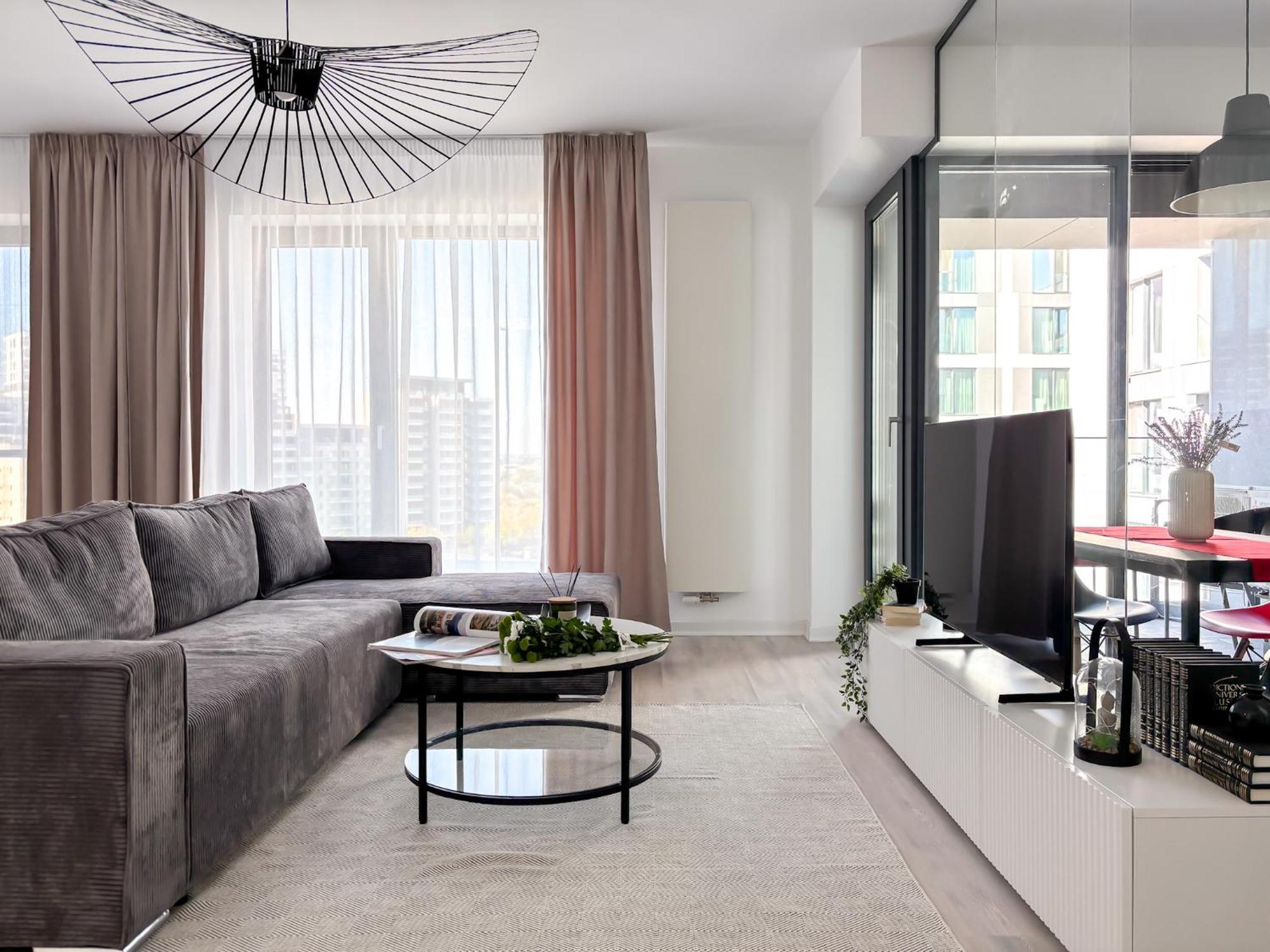 Cloud9 Noir - Modern Design Apartament Bucureşti